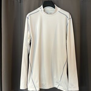 Under Armour Coldgear fitted Mockneck - Size M